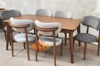 میز ناهار خوری آدرینا
