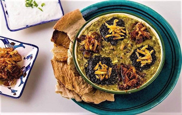 طرز تهیه آش اوماج
