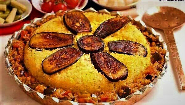  تهیه بادمجان پلو قزوینی