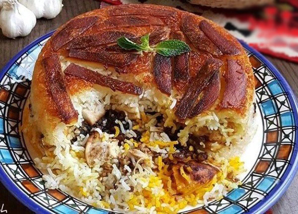 طرز تهیه باسترما پلو با گوشت