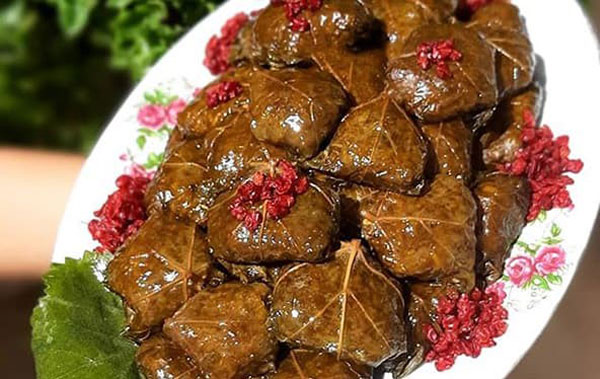 طرز تهیه دلمه برگ مو تبریزی