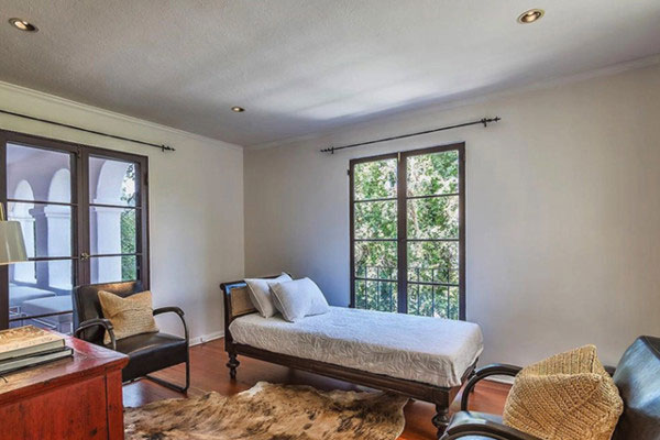 اتاق مهمان در منزل اشلی