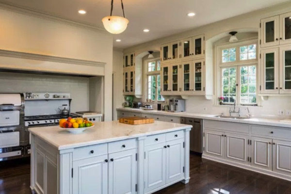 آشپزخانه منزل آنجلینا