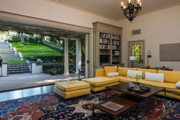 مبل های اتاق نشیمن آنجلینا