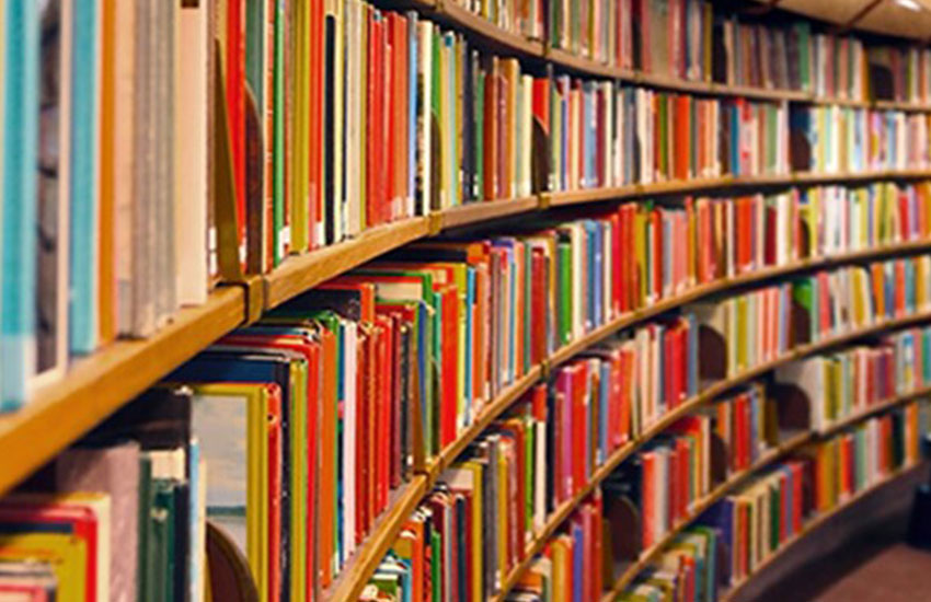 کتابخانه دیواری ساده