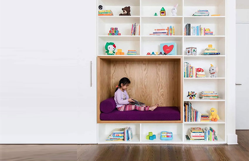 کتابخانه دیواری اتاق کودک